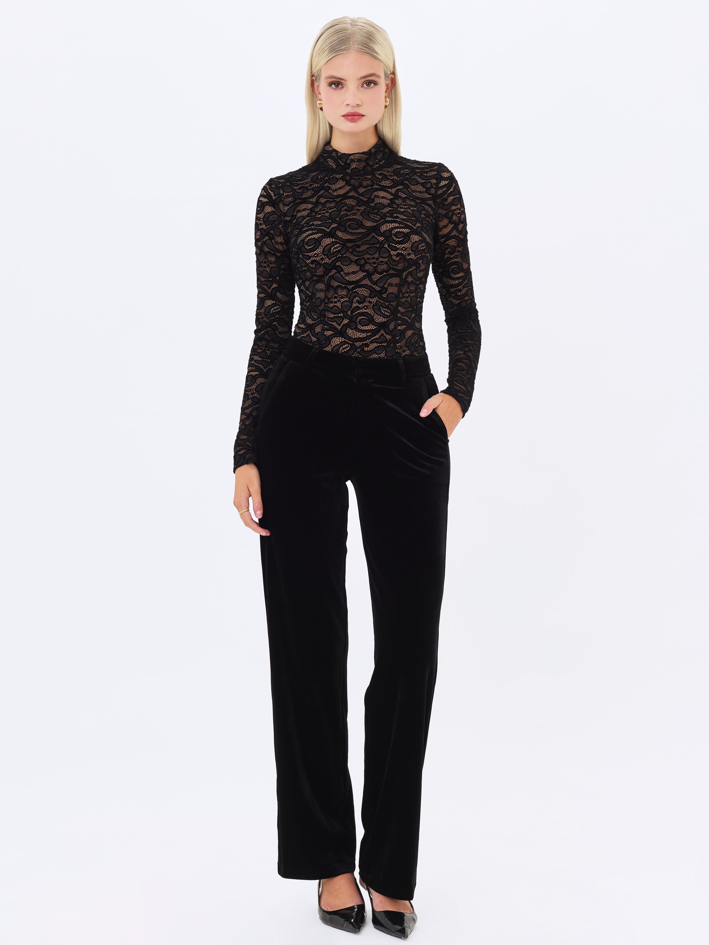 Quenisa Black Chenille Lace Long Sleeve Bodysuit