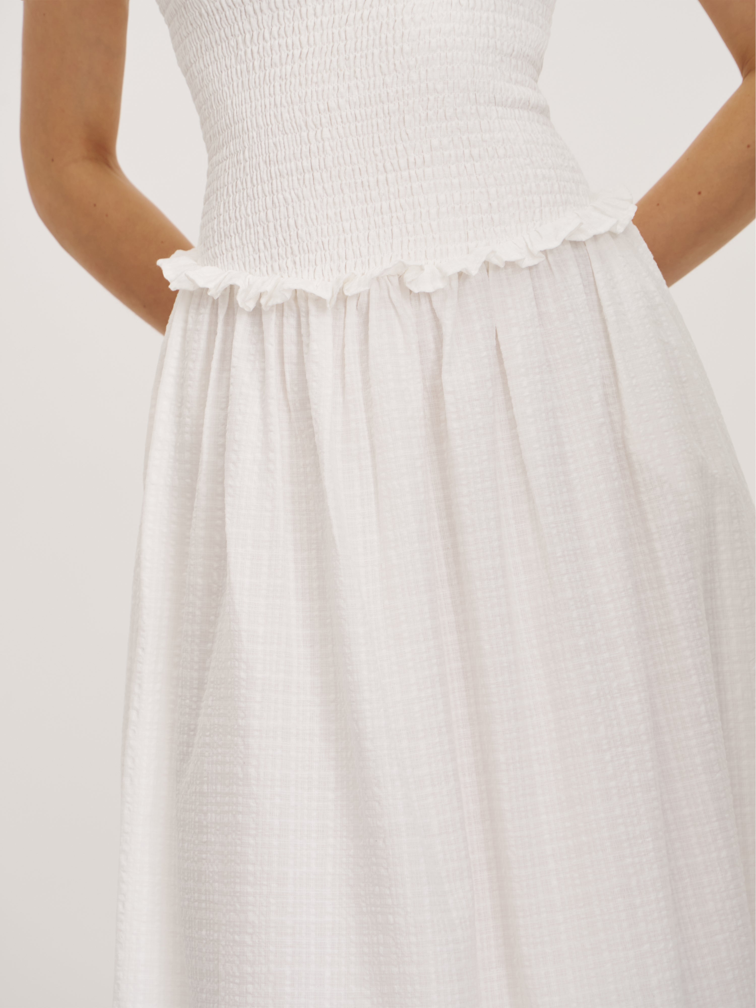 Quadiya Smock Top Strapless Drop Waist Midi Dress