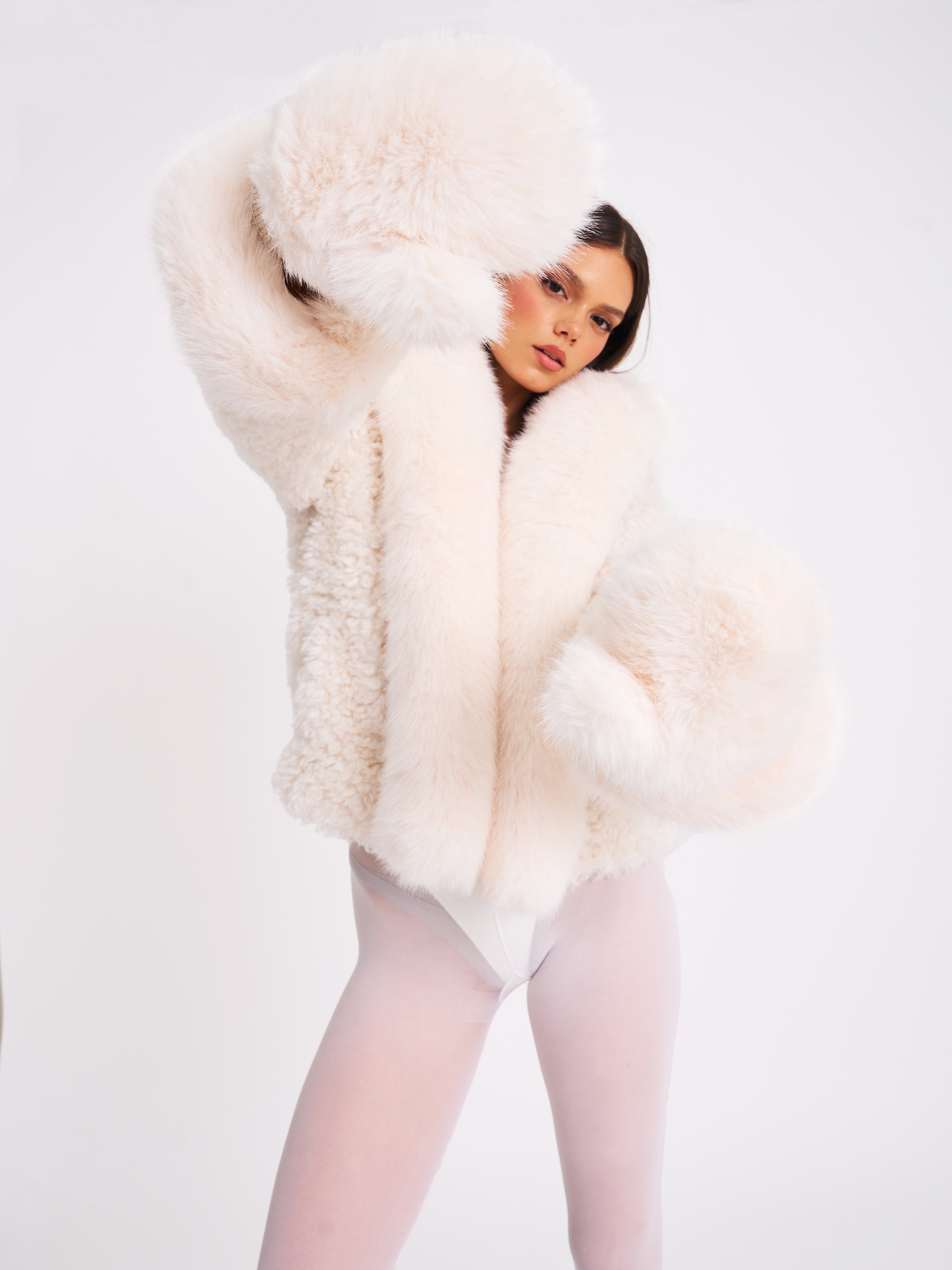 Katia White Faux Fur Mittens