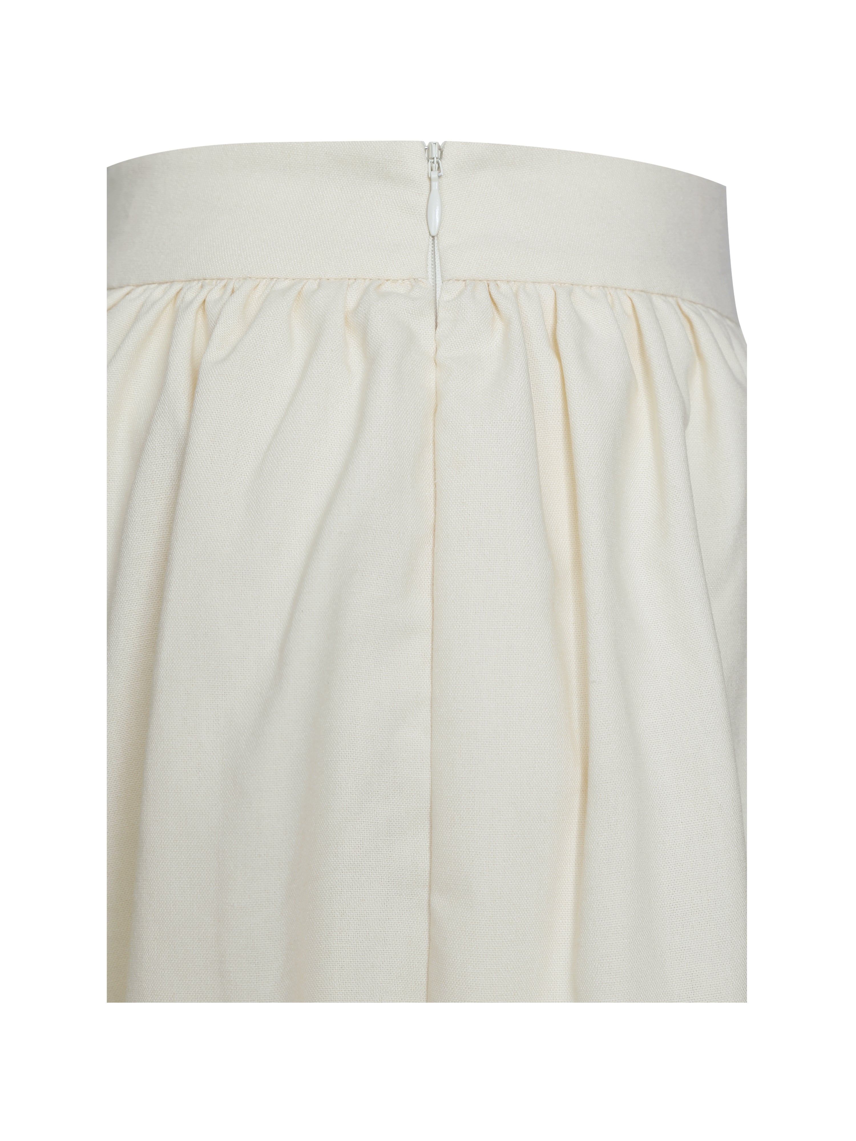 Quinzelle Off White Linen Bubble Shorts