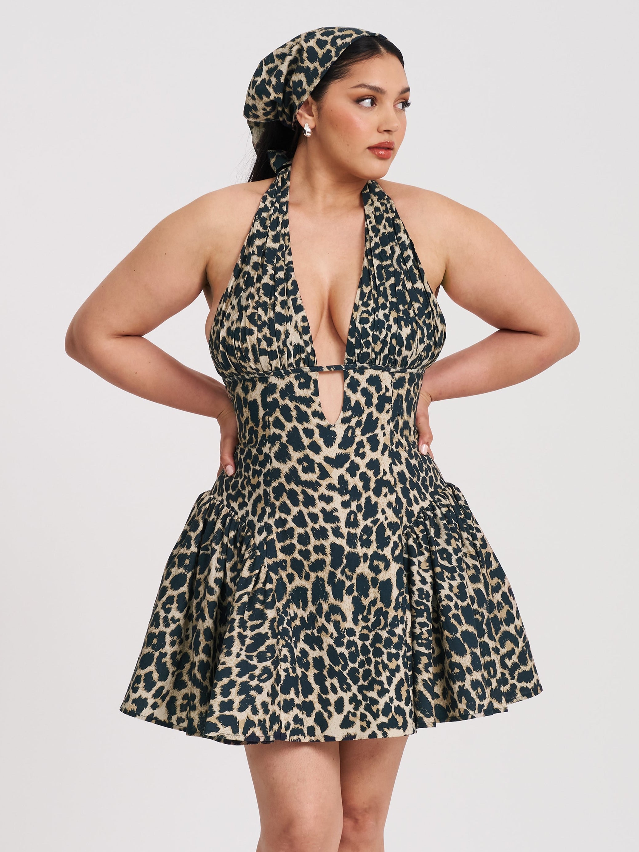 Spring Affair Cheetah Print Linen Head Scarf