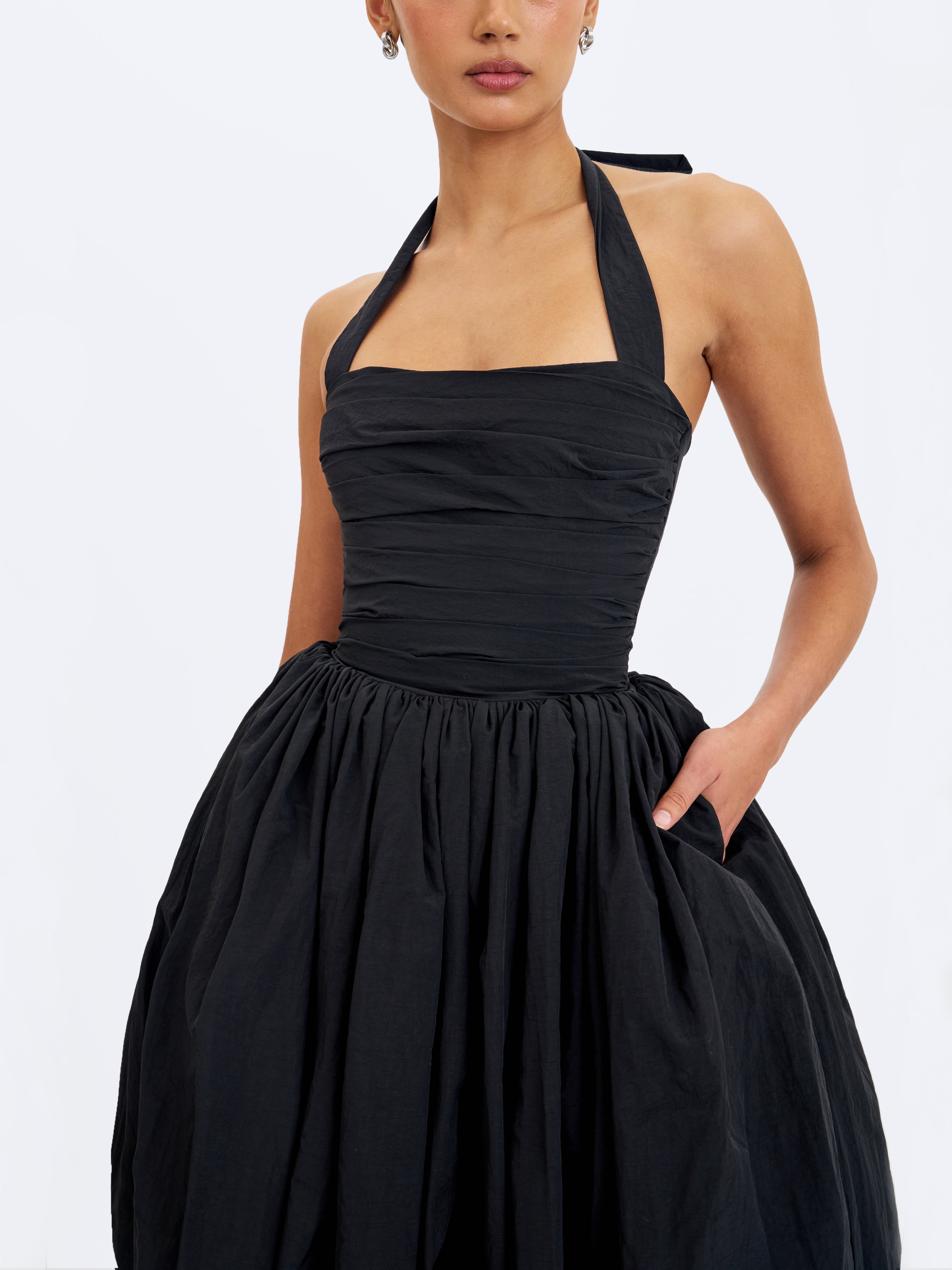 Veradis Black Taffeta Halter Bubble-Hem Midi Dress