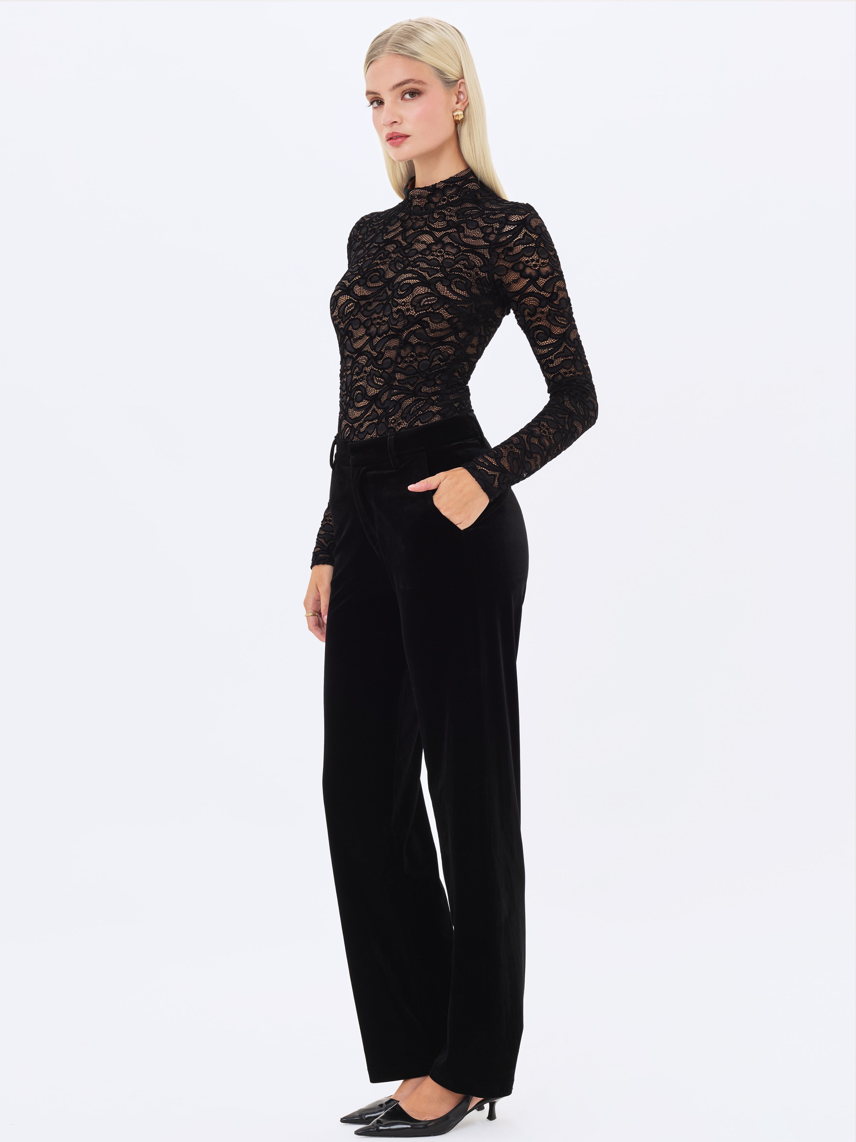 Quenisa Black Chenille Lace Long Sleeve Bodysuit