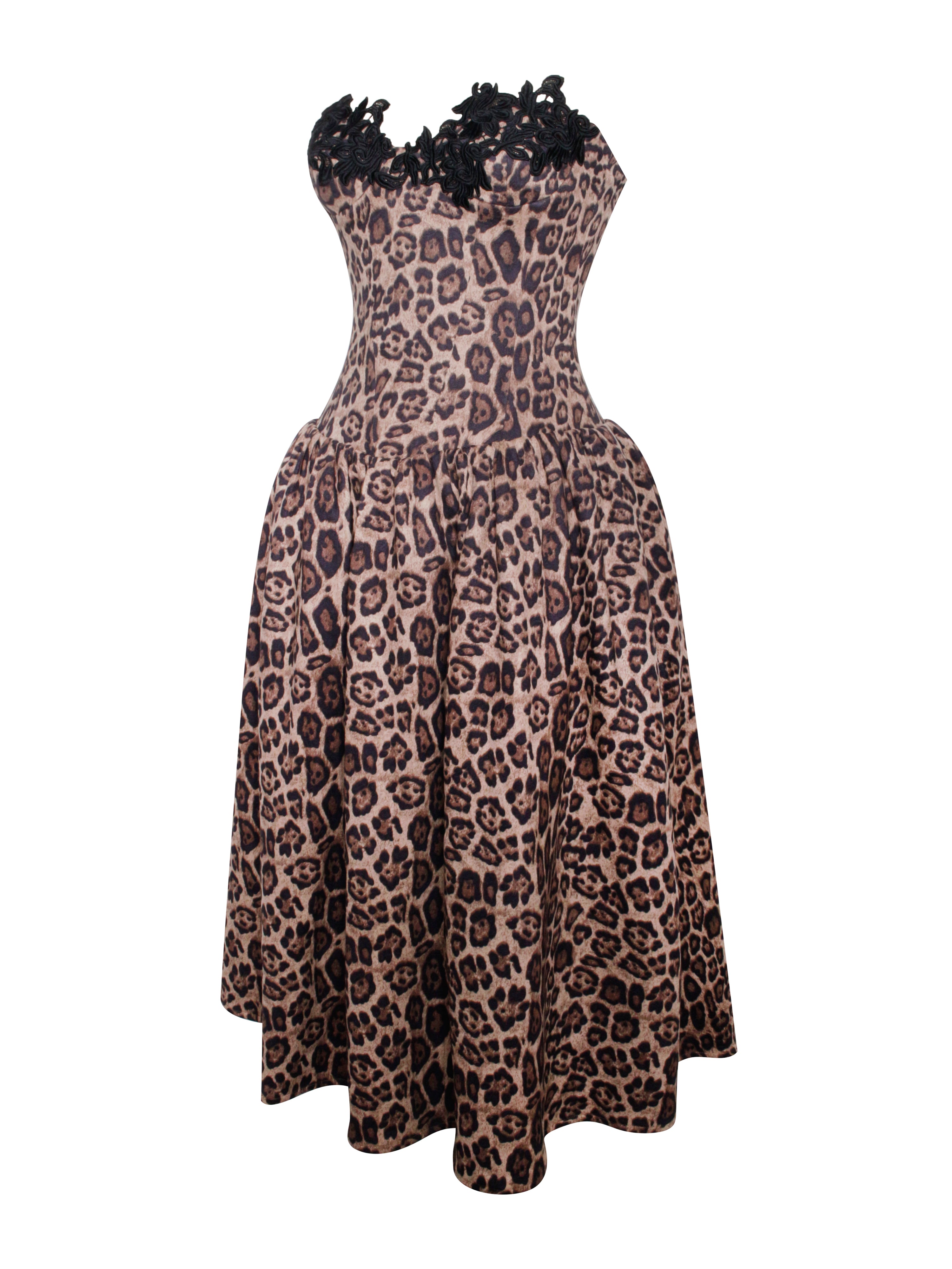 Uchenna Cheetah Print Stretchy Strapless Midi Dress with lace trim