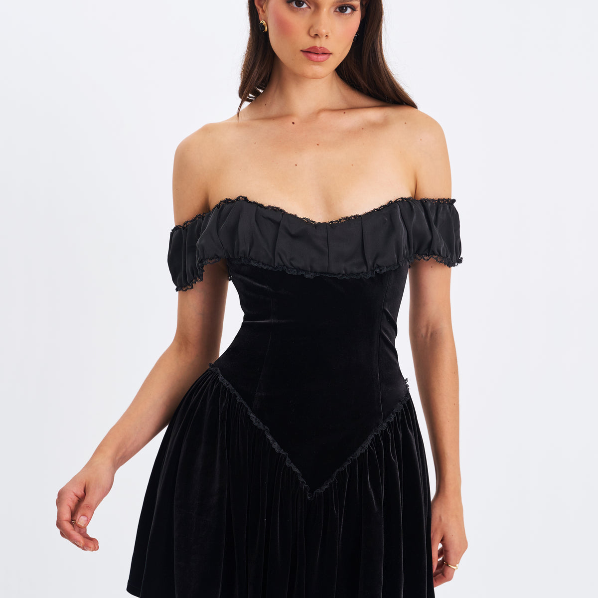Daisha Black Lace Trimmed Off-Shoulder Ruched Mini Dress Daisha Black Lace Trimmed Off-Shoulder Ruched Mini Dress