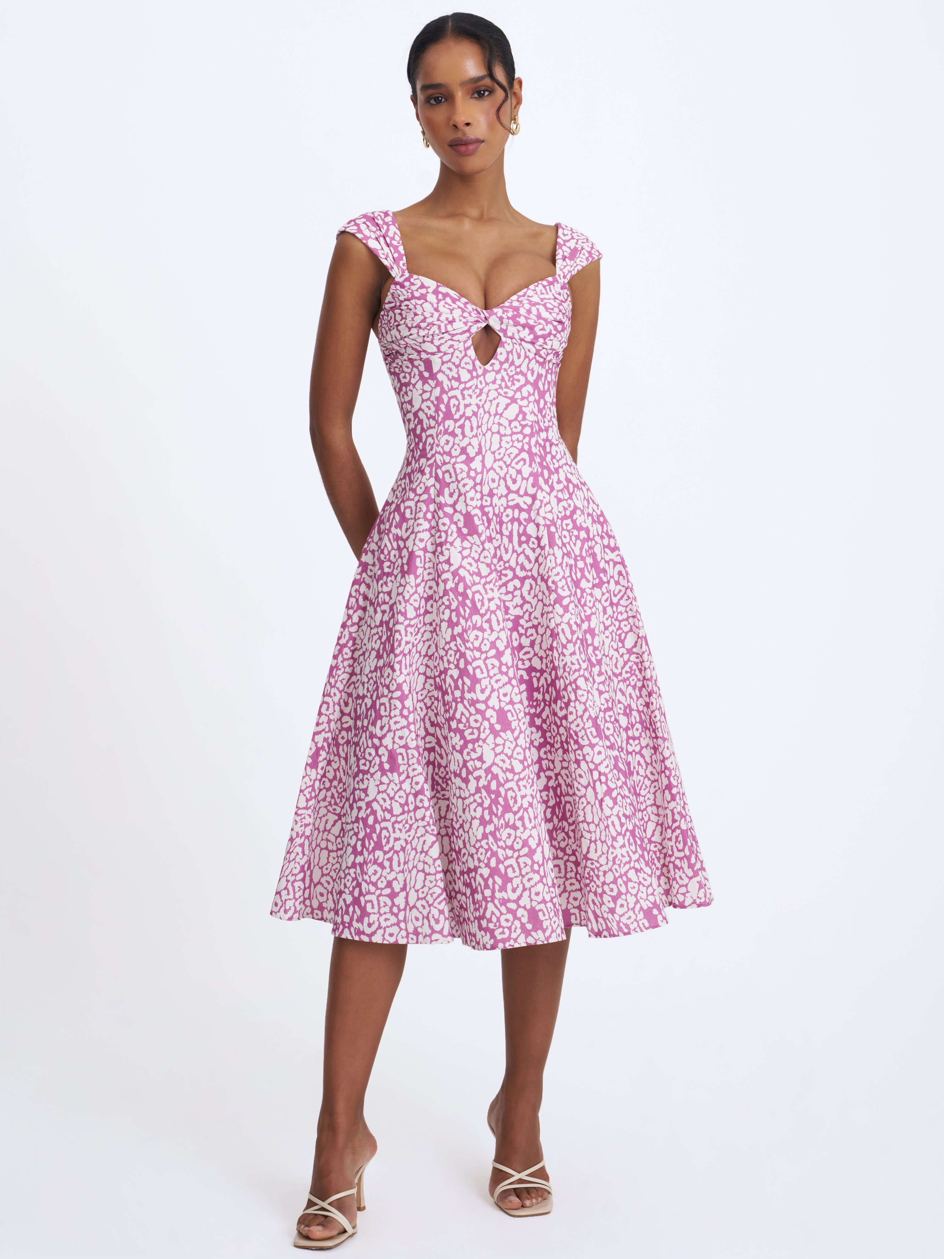 All Dresses All Dresses
