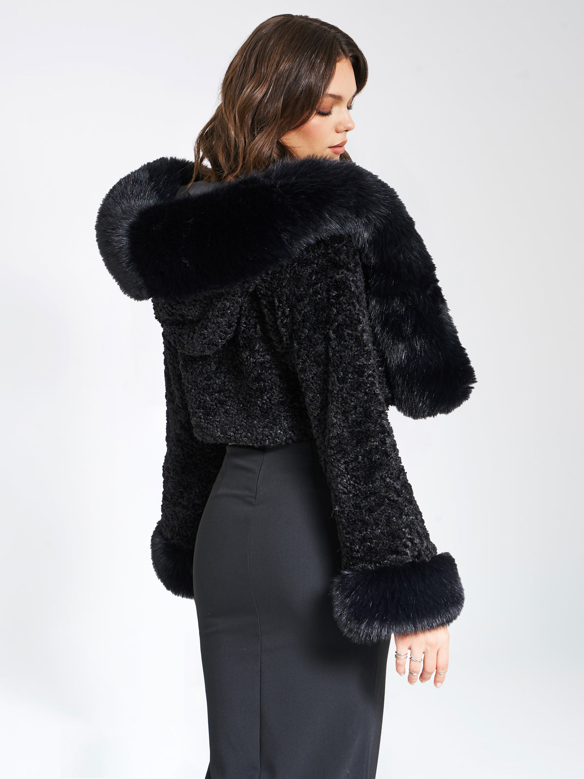 Vera Fur Black – Knit Jacket