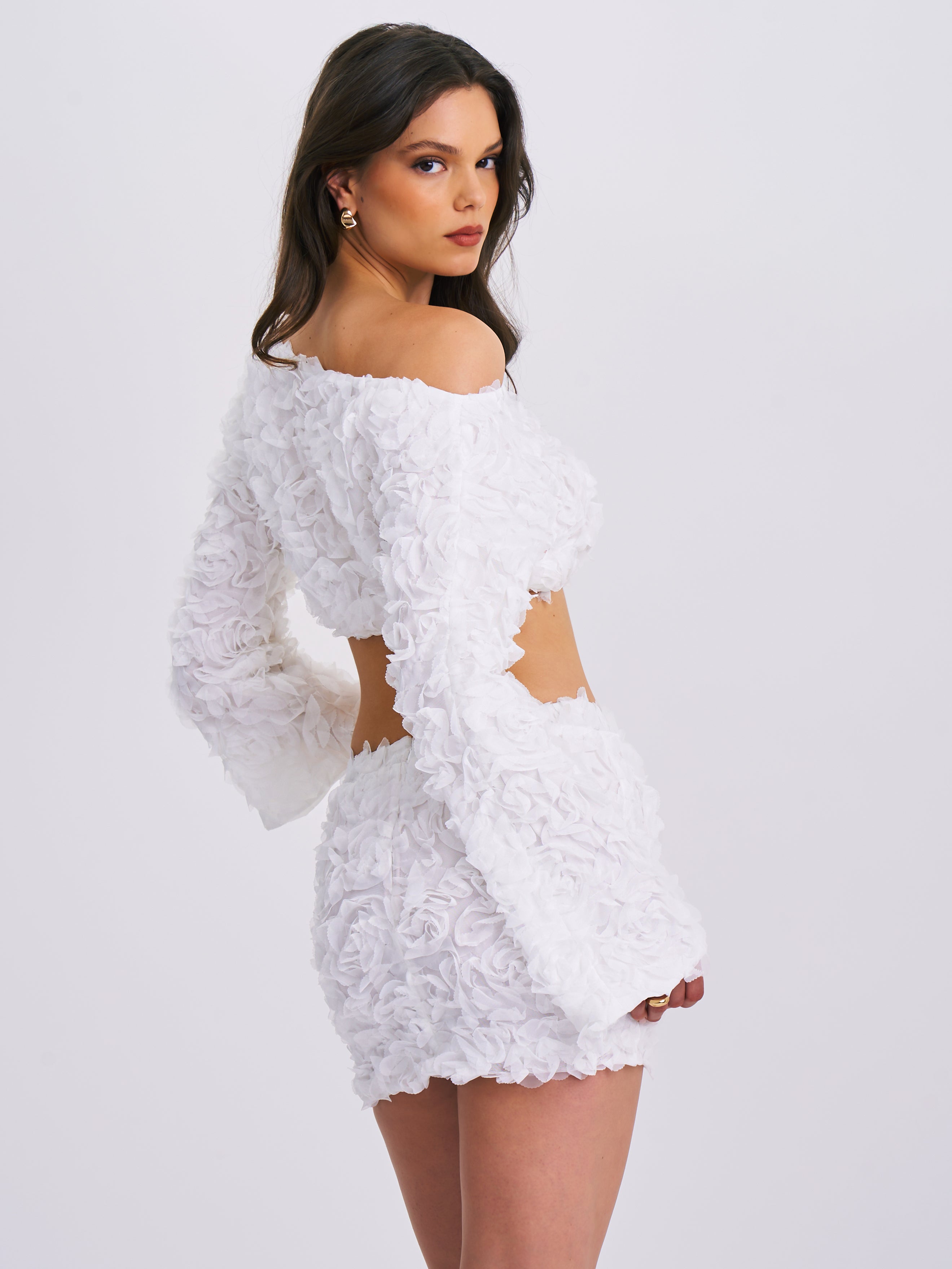 Qiana White Floral Appliqué Long Sleeve Off Shoulder Crop Top