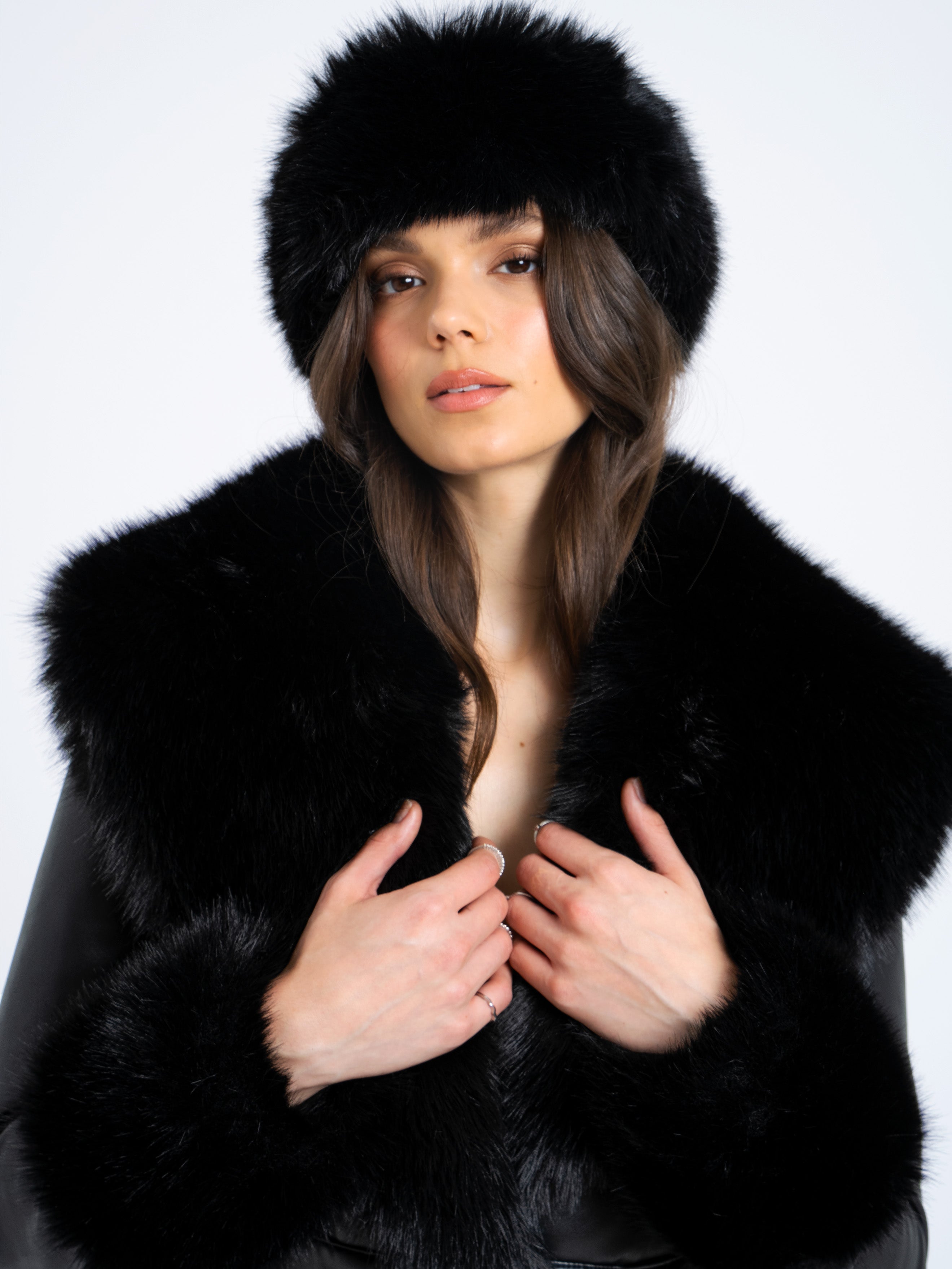 Miss Circle Black Wrap Around Vegan Fur Hat