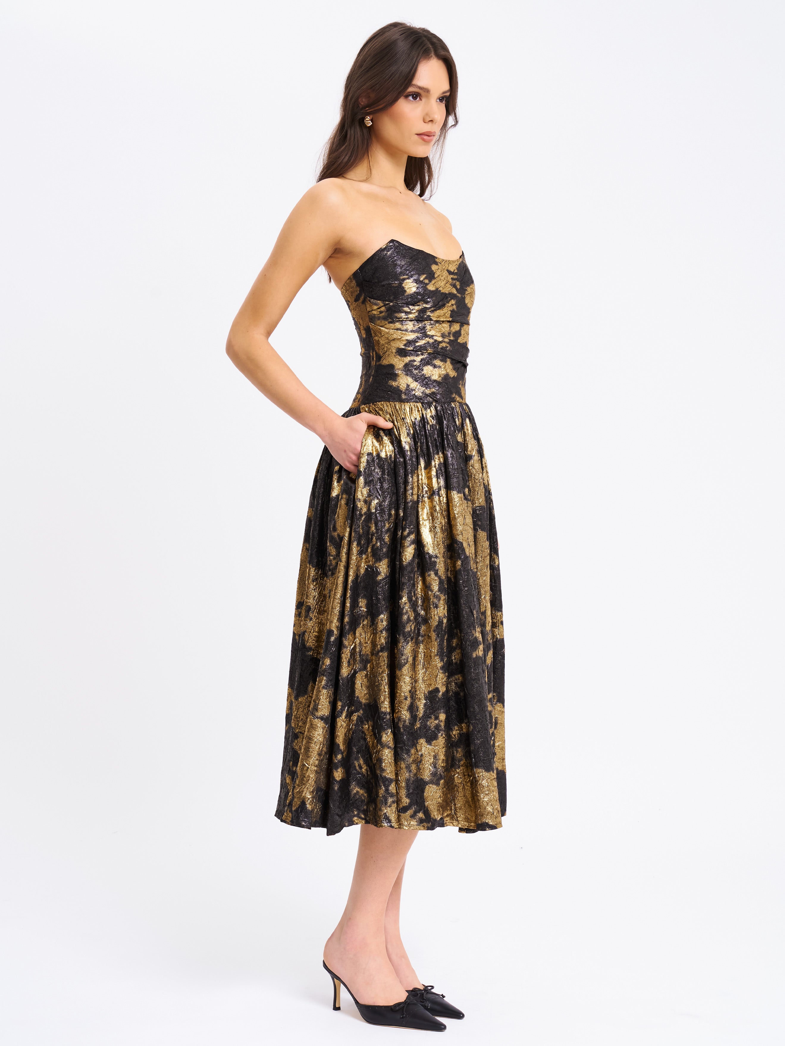 Secret Garden Midi Dress 新品・ハンガー・タグ付 Secret Garden Midi Dress 新品・ハンガー・タグ付