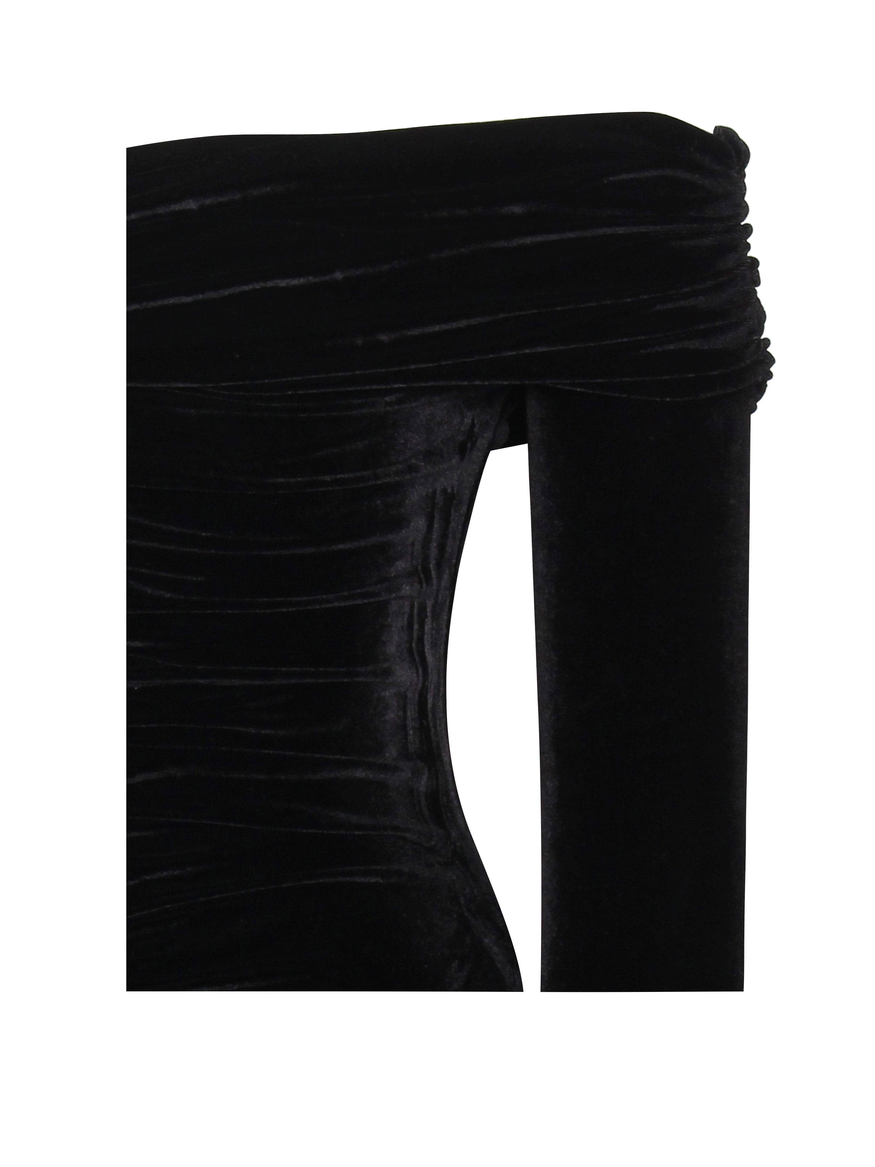 Ashton Off Shoulder Velvet Long Sleeve Bodycon Dress M / 6-8 Ashton Off Shoulder Velvet Long Sleeve Bodycon Dress M / 6-8